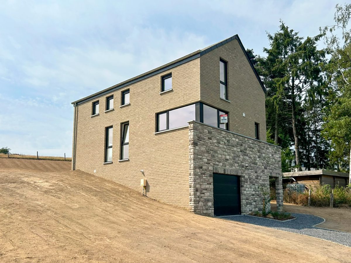 Façade avant