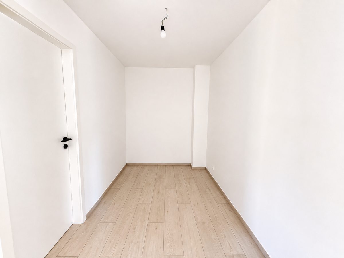 Hall de nuit - coin bureau