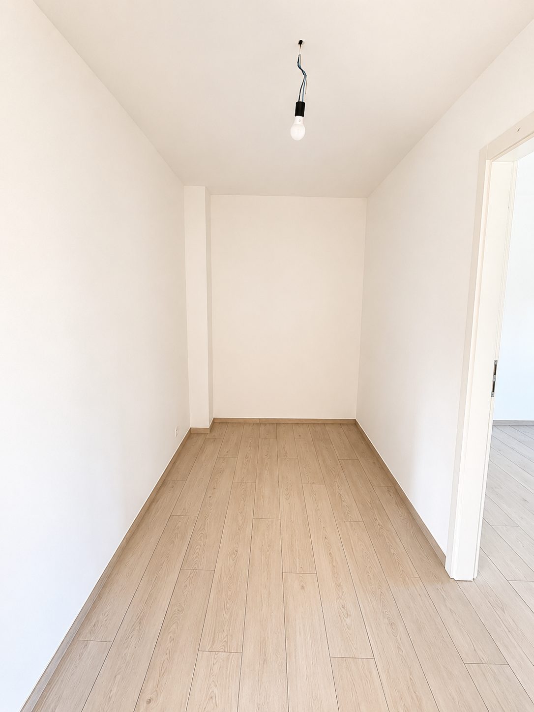 Hall de nuit - coin bureau